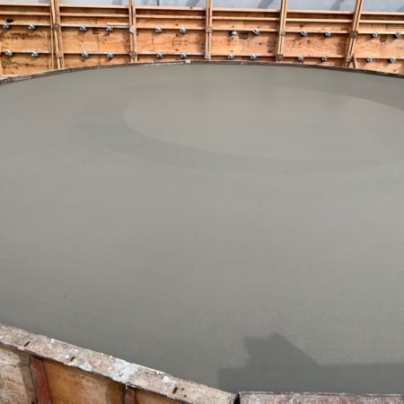 Concrete with wood formwork