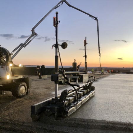 Commercial concrete slab laser screed